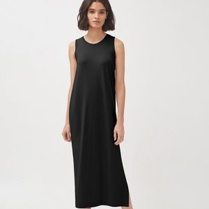 Black Cuyana drape back dress size small.